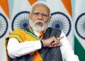 PM मोदी ने बताई रेलवे से रोजगार की ABCD, बड़े स्टेशन बनने से रेहड़ी-पटरी वालों को भी फायदा