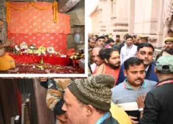 ज्ञानवापी में पूजा के बाद मूर्तियों का दर्शन शुरू, व्यासजी के तहखाने के बाहर लगी लंबी कतार
