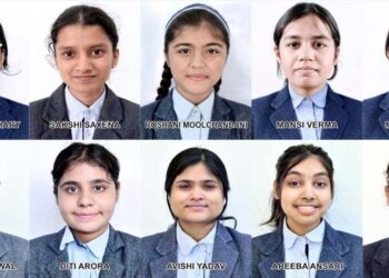 नेशनल इन्स्टीट्यूट ऑफ फैशन टेक्नोलॉजी में सी.एम.एस. की 10 छात्राएं चयनित
