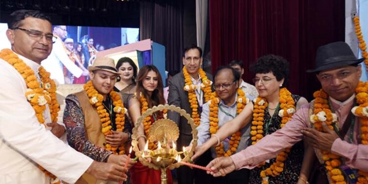 शिक्षात्मक फिल्मों के प्रति छात्रों में दिखा भारी उत्साह