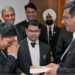 CJI के कदम से कोर्टरूम में सब रह गए हैरान, चेयर छोड़ स्टूल पर क्यों जा बैठे जस्टिस चंद्रचूड़?
