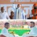 भाजपा ही नहीं, साथियों के लिए भी लगे-भिड़े हैं नरेंद्र मोदी; राहुल गांधी ने मैदान तेजस्वी यादव पर छोड़ा