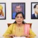 भगत सिंह के साथ क्यों लगा दी केजरीवाल की तस्वीर, AAP ने यूं ठहराया सही