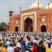 चांद का हुआ दीदार, कल मनेगी ईद, इतने बजे अदा की जाएगी नमाज
