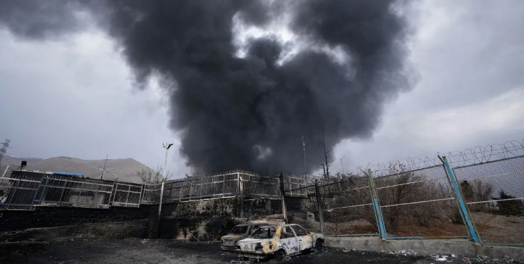 Iran-US War Live: मिडिल-ईस्ट में तनाव चरम पर, जानिए आज के 5 बड़े अपडेट्स