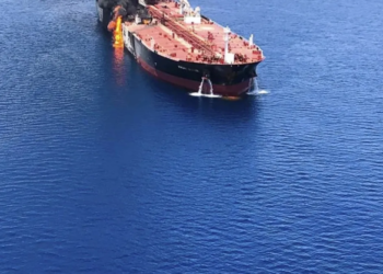 Energy Crisis: ‘Al-Salmi’ टैंकर पर हमला; Global Oil Supply और चीन के व्यापार पर संकट