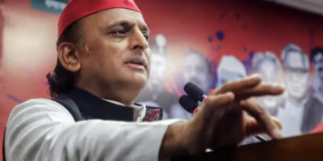 Lucknow में Akhilesh Yadav की प्रेस वार्ता: BJP की पदयात्रा और Hathras मामले पर उठाए गंभीर सवाल