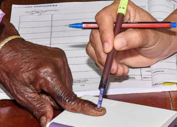 UP Election Delay यूपी पंचायत चुनाव में बड़ा बदलाव, मतदाता सूची पुनरीक्षण के कारण तय समय पर चुनाव असंभव