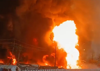 Lucknow Slum Fire: विकास नगर थाना क्षेत्र की झुग्गियों में लगी प्रलयंकारी आग, सीएम ने लिया संज्ञान