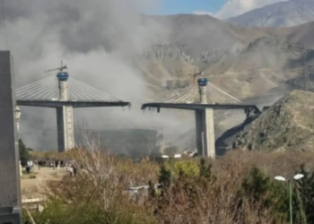Infrastructure पर वार: US-Israel हमले से भड़का Iran, क्या सुलगेगा पूरा Middle East?
