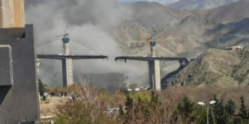 Infrastructure पर वार: US-Israel हमले से भड़का Iran, क्या सुलगेगा पूरा Middle East?