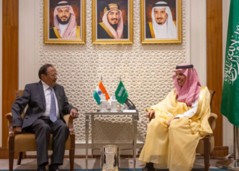 India Saudi Arabia पश्चिम एशिया में युद्ध के बीच अजीत डोभाल का रियाद दौरा, कूटनीतिक साझेदारी को मिली धार