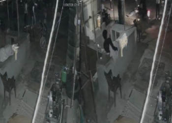 Mathura Crime News: पंचर बनाने से इनकार पर वहशीपन, घायल युवक के ऊपर चढ़ाई गाड़ी