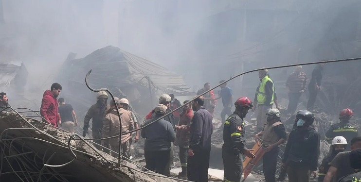 Tehran Air Strikes: शरीफ यूनिवर्सिटी और रिहायशी इलाकों पर हमला, Nuclear और Missile Program को खत्म करने की बड़ी कोशिश