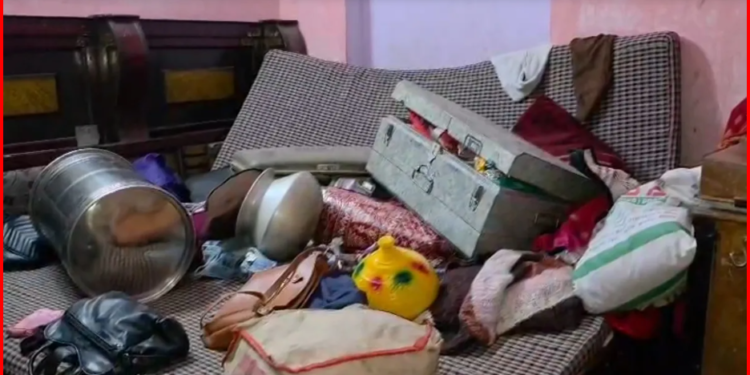 Criminal Investigation and Recovery: मुजफ्फरनगर पुलिस का बड़ा ‘Crackdown’; जमीन फाड़कर निकाला गया खजाना और ‘National Shooter’ का काला सच