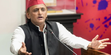 Akhilesh Yadav UP: बिजली-पेंशन के वादों से अखिलेश ने बढ़ाई राजनीतिक तपिश, भाजपा पर लगाया भ्रष्टाचार का आरोप
