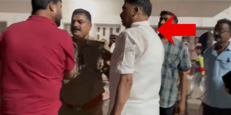 Ghazipur मामले में Sitapur पुलिस का एक्शन, Congress सांसद Rakesh Rathore का अनशन शुरू