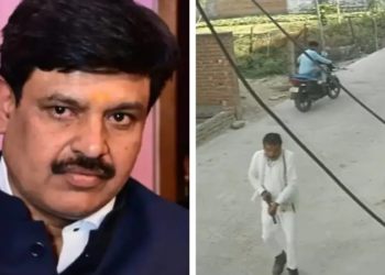Protests in Mirzapur: वकील की हत्या से भड़का वकीलों का गुस्सा; Road Blockade और पुलिस के खिलाफ नारेबाजी; इंसाफ की मांग