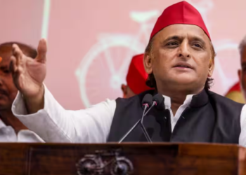 Lucknow में बोले Akhilesh Yadav: समाजवादियों ने सिखाया Expressway बनाना, BJP को घेरा