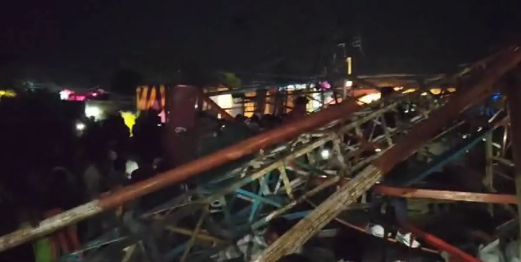 Major Accident in UP: गंडक नहर में पलटी Tractor-Trolley, 4 महिलाओं की Death; मेले की खुशियां मातम में बदलीं।