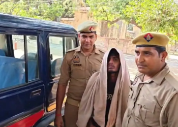 Youth Murder Case: फर्रुखाबाद में सनसनीखेज कत्ल, सिरफिरे प्रेमी ने धारदार चाकू से युवती को उतारा मौत के घाट