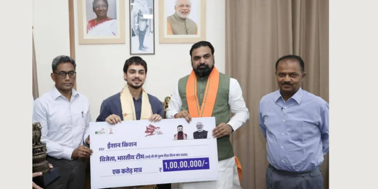 क्रिकेटर Ishan Kishan ने मुख्यमंत्री Samrat Choudhary से की मुलाकात: एक करोड़ रुपये का चेक देकर किए गए सम्मानित