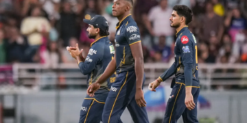RCB बनाम GT: IPL 2026 फाइनल से पहले Gujarat Titans को बड़ा झटका, मौसम के कारण Chandigarh से Ahmedabad पहुंचने में हुई देरी