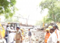 Prayagraj और Sambhal में चला बुलडोजर, Gaughat में 100 करोड़ की रेलवे संपत्ति कब्जा मुक्त