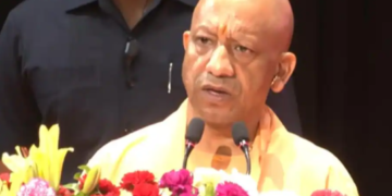 CM Yogi ने Lucknow में ‘Shramveer Gaurav Samaroh 2026’ के जरिए किया श्रमिक कल्याण योजनाओं का आगाज़
