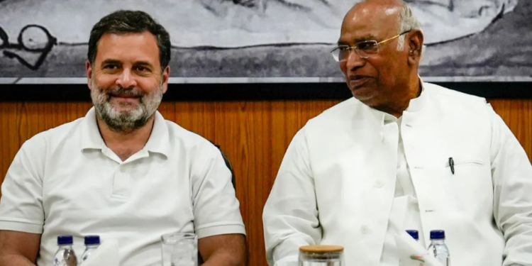 Mallikarjun Kharge के पास पहुंची रिपोर्ट: Kerala के विधायकों ने KC Venugopal को चुना