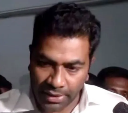 Sanatan Dharma पर Udhayanidhi Stalin के बयान से भड़की BJP, CR Kesavan ने की Rahul Gandhi से तुलना