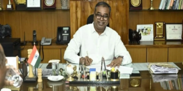 ASSAM के भूमि अभिलेख विभाग के ADDITIONAL DIRECTOR रिश्वत लेते अरेस्ट, ACB POLICE STATION में दर्ज हुआ केस