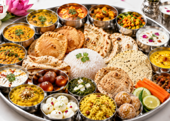 भोजन के वास्तु नियम: सुख-समृद्धि और उत्तम स्वास्थ्य के लिए सही तरीका