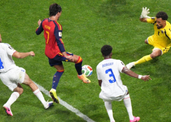 Cape Verde के गोलकीपर Vozinha ने Spain को ड्रॉ पर रोका