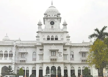 Lucknow के KGMU में Cancer की दवाओं का बड़ा घपला, Prakash Singh और Sachin Tiwari समेत चार दोषी