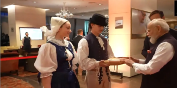 Slovakia के Bratislava पहुंचे PM Narendra Modi, Robert Fico और Peter Pellegrini से करेंगे बातचीत