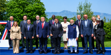 G7 Summit में Narendra Modi और Giorgia Meloni की मुलाकात तथा Donald Trump के साथ Group Photo पर विशेष समाचार Report