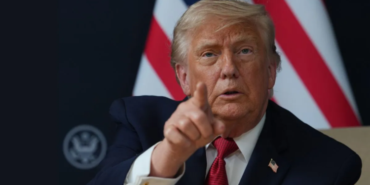 Donald Trump ने Iran को दी भारी चेतावनी, Lebanon और Hormuz Strait विवाद पर दी बड़ी धमकी