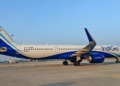 Lucknow में IndiGo फ्लाइट की आपातकालीन जांच: टॉयलेट में मिला धमकी भरा नोट