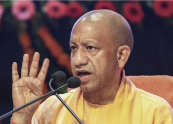 Azamgarh में सीएम Yogi Adityanath ने गिनाई उपलब्धियां, Suheldev और Salar Masood का किया जिक्र