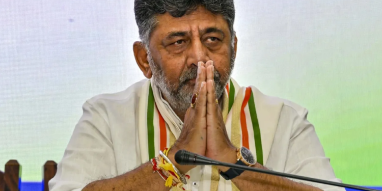 Karnataka में D.K. Shivakumar का शपथ ग्रहण, Congress कैबिनेट में अनुभवी और युवा चेहरों का संगम