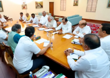 संसद के मानसून सत्र से पहले Congress की बड़ी बैठक: परिसीमन समेत कई अहम बिलों का विरोध करेगी पार्टी