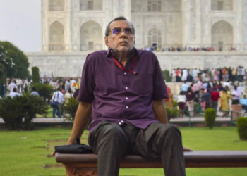 ‘झूठ बोलकर अंदर से बेईमान बन रहा था’: Paresh Rawal ने राजनीति छोड़ने पर किया चौंकाने वाला खुलासा