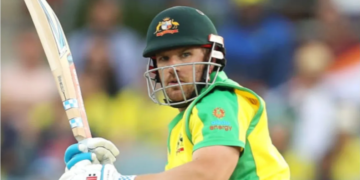 T20 क्रिकेट में Australia के Aaron Finch का ऐतिहासिक रिकॉर्ड, Zimbabwe के खिलाफ खेली थी बड़ी पारी