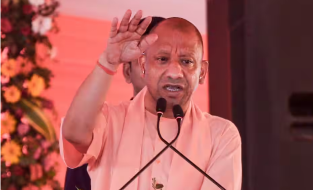 Pratapgarh के विकास और रोजगार पर UP के सीएम Yogi Adityanath ने दिया बड़ा बयान