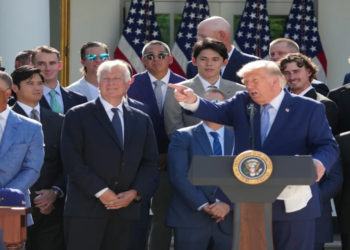 US के राष्ट्रपति Donald Trump ने EU और NATO को दी चेतावनी, Google और Apple पर जुर्माने का विरोध