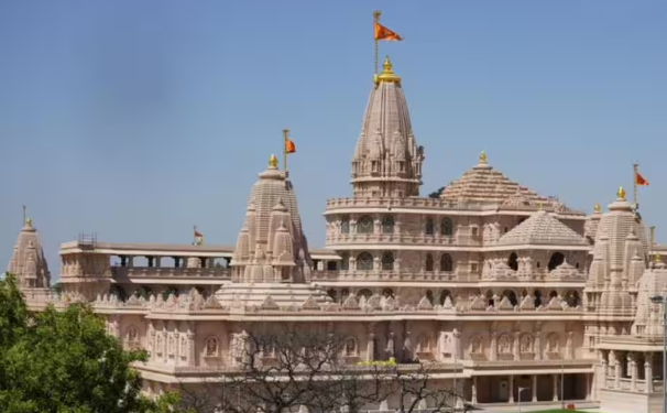 Ram Mandir में चोरी पर Nripendra Mishra का बयान, Subhash Srivastava और Tinnu Yadav से होगी पूछताछ