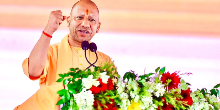 CM Yogi ने Ghazipur से दिया कड़ा संदेश: माफिया मिट्टी में मिल गए, UP में अब नो दंगा-सब चंगा