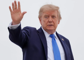 Mohammad Bagher Ghalibaf ने Strait of Hormuz पर दी चेतावनी, Donald Trump के नक्शे के बाद ईरान का कड़ा रुख