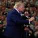 Donald Trump ने Iran पर कसा आर्थिक शिकंजा, Strait of Hormuz को लेकर बढ़ा तनाव